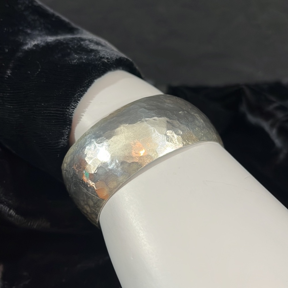 Beautiful Hammered Sterling Cuff Bracelet - Picture 2 of 8